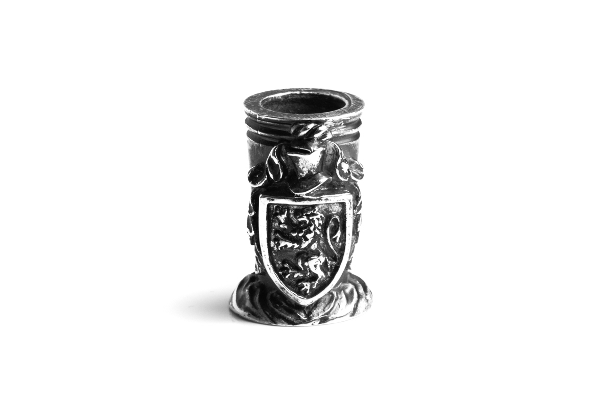 AP19 Griffin pen rest in pewter