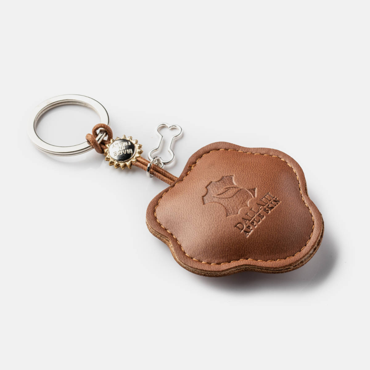 PCA162AS Paw keychain in AppleSkin®