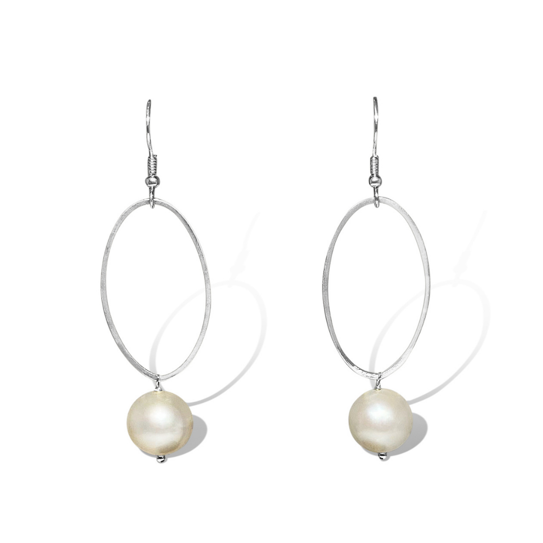 La Pierre Fresh Water Pearl Earrings