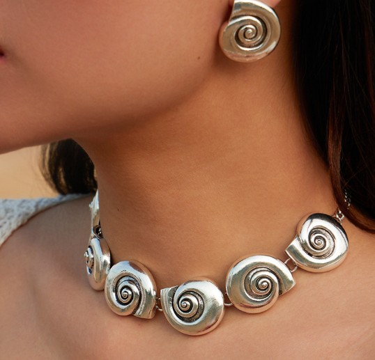 Shell Earing- Silver