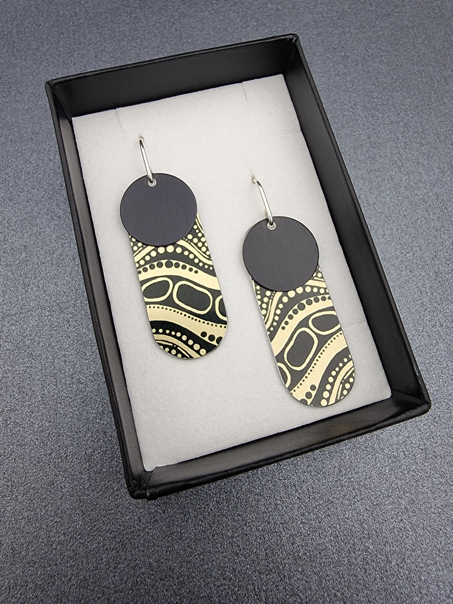 ANOTHER WATERWAY – dotty drop earring