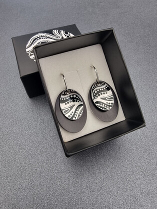 ANOTHER WATERWAY – double oval earrings