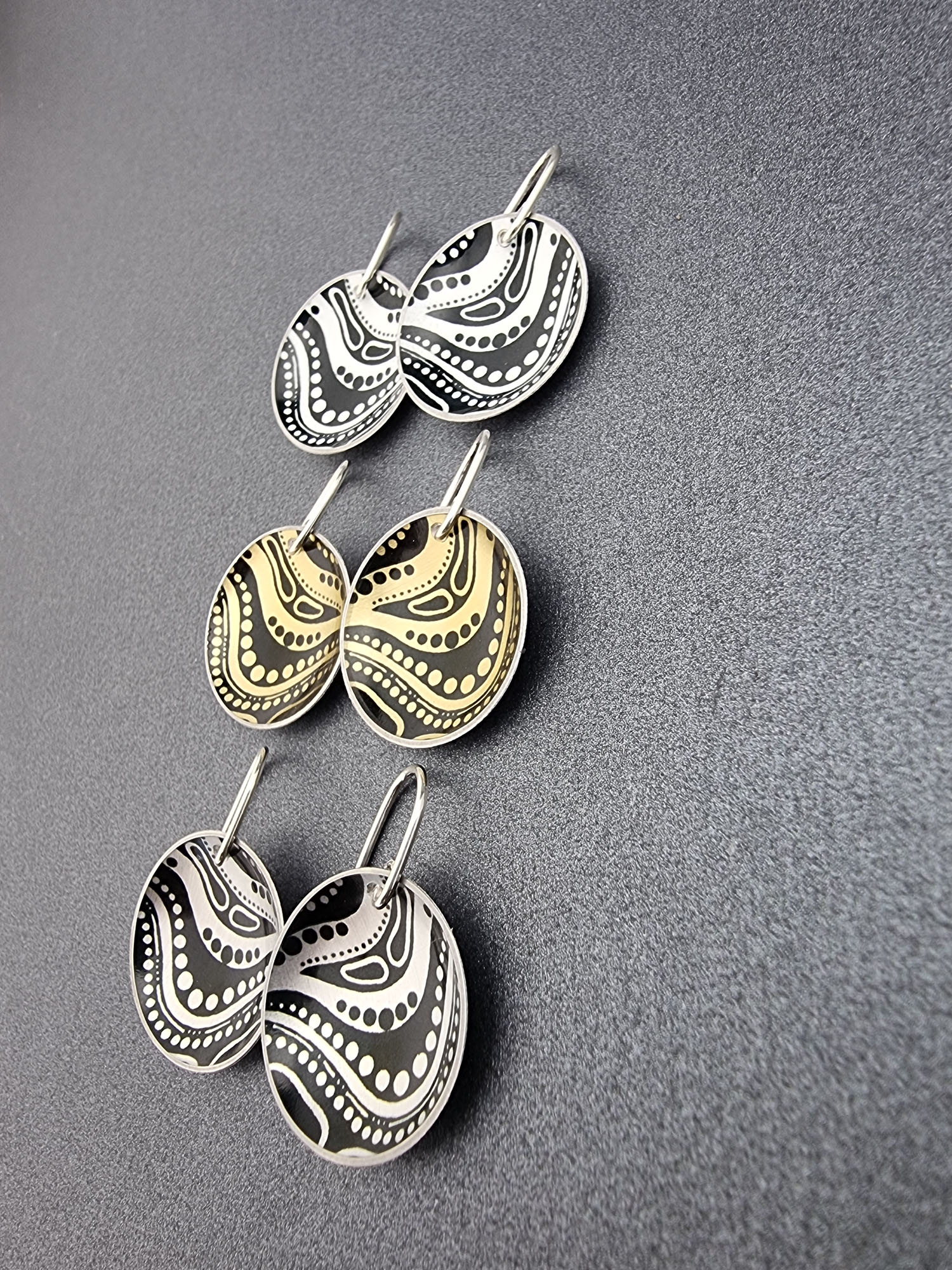 ANOTHER WATERWAY – domed short hooks