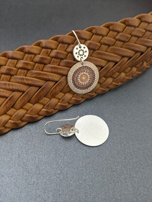 COMMUNITY SPIRIT – silver dotty earrings