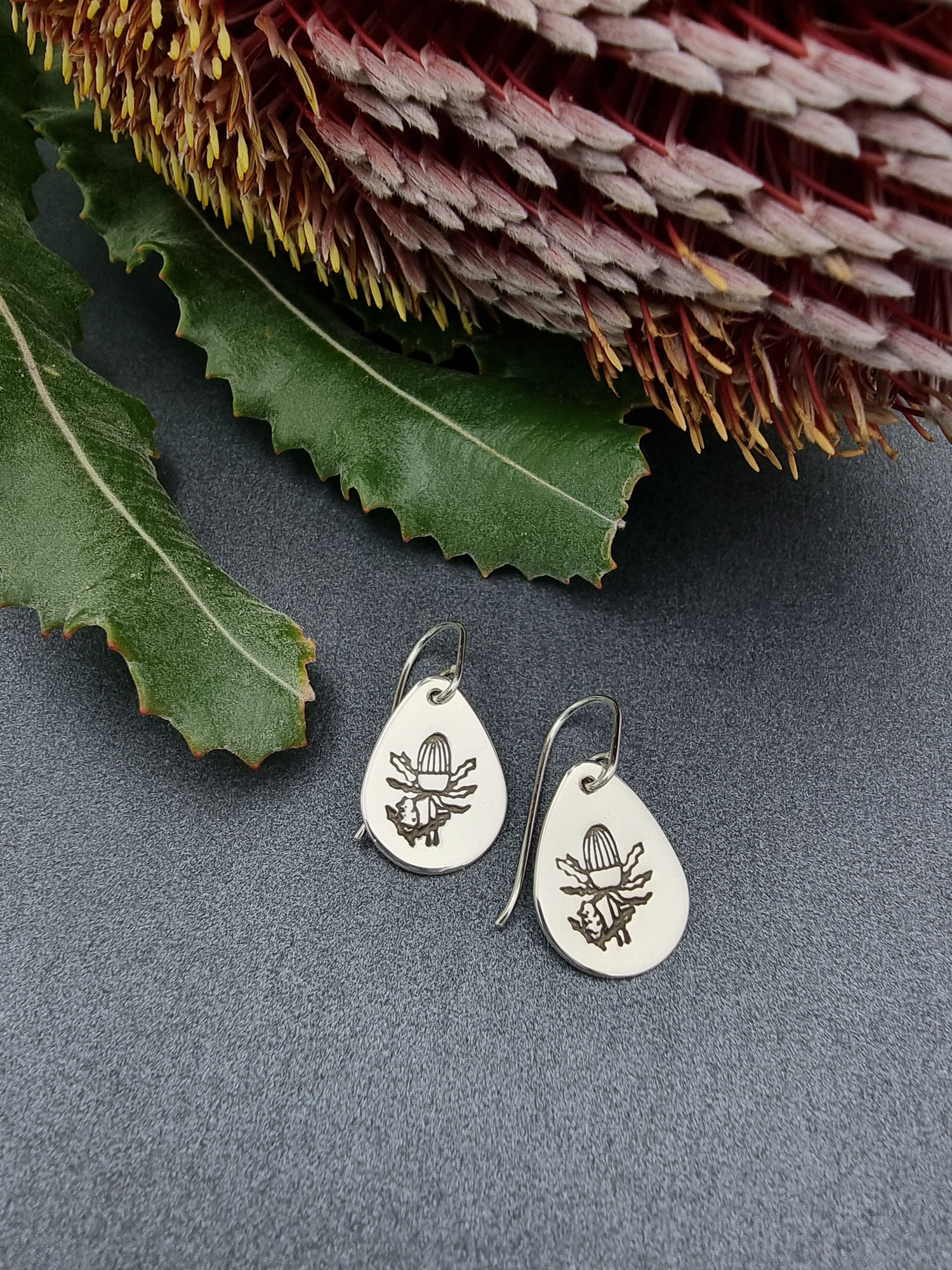 AUSSIE BUSH – Banksia earrings