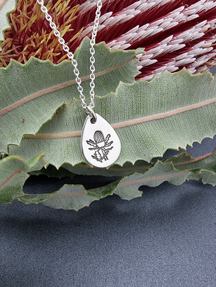 AUSSIE BUSH – Banksia necklace