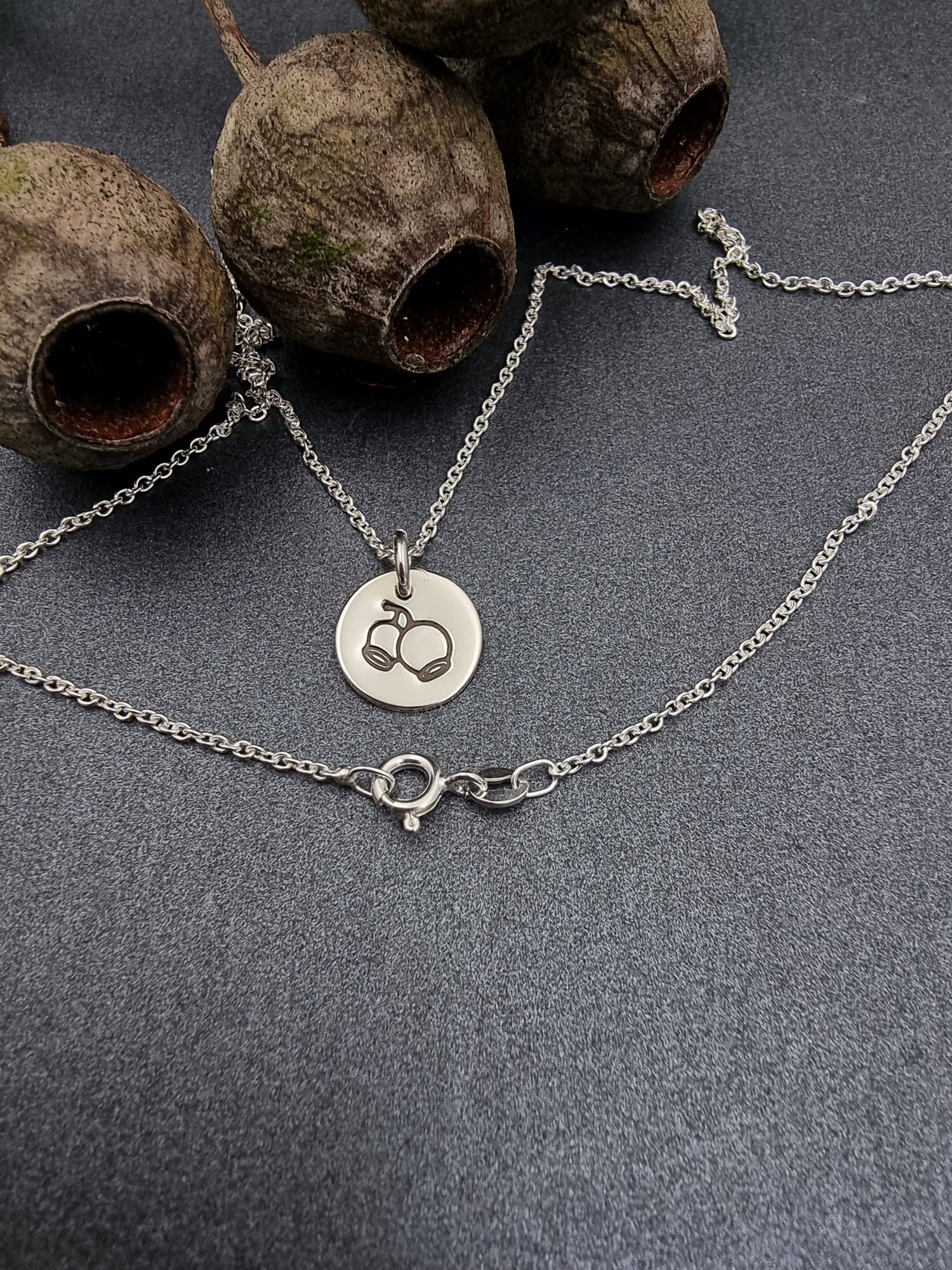 AUSSIE BUSH – Gum nut necklace