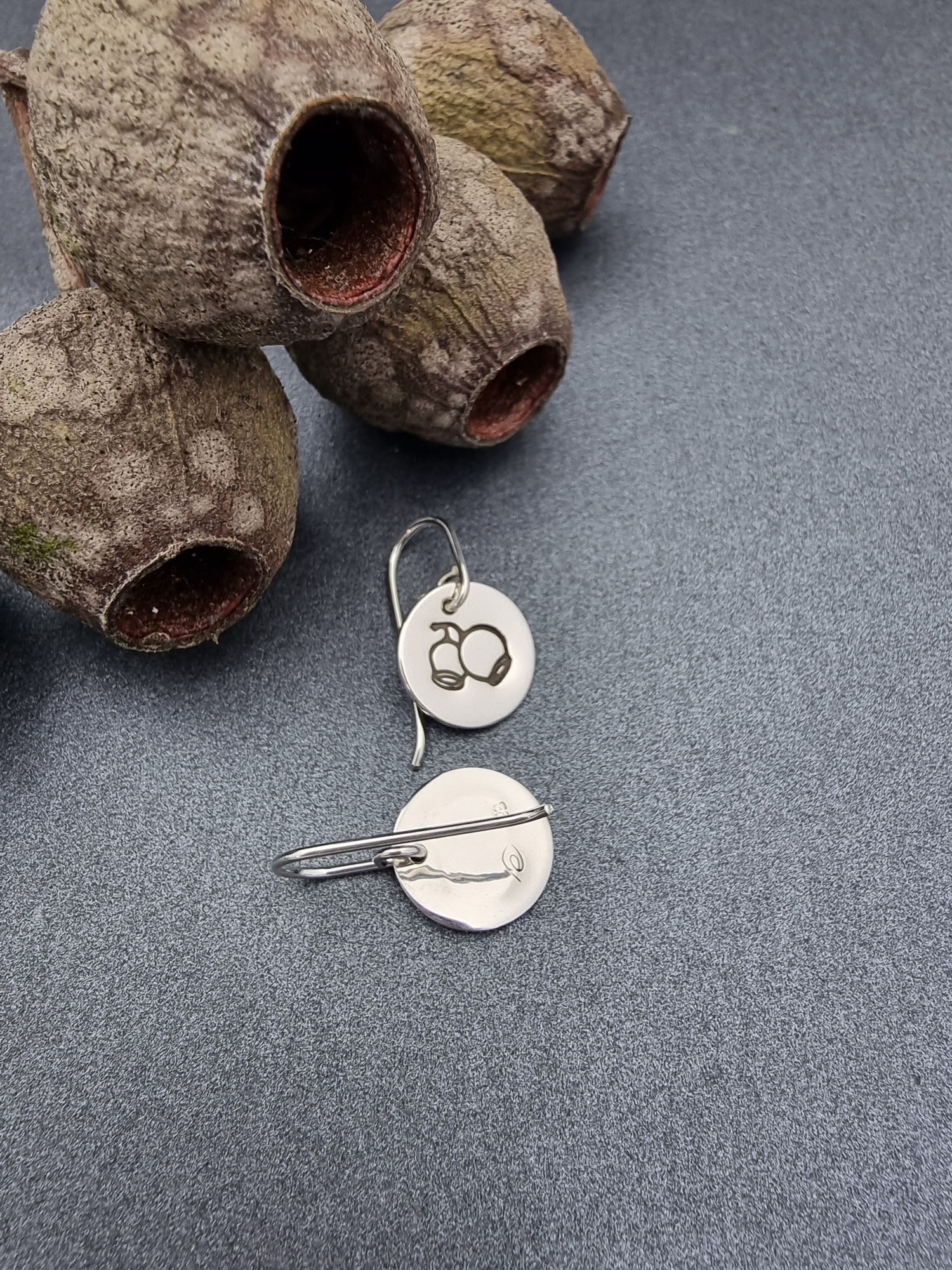 AUSSIE BUSH – Gumnut earrings