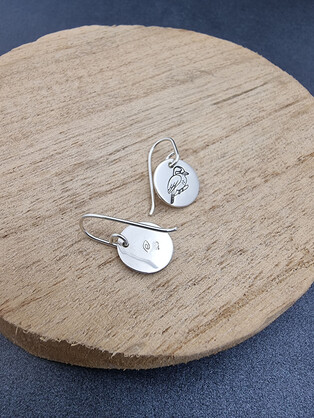 AUSSIE BUSH – KIRA Kookaburra disc earrings
