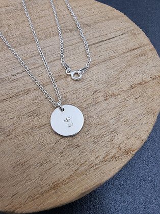 AUSSIE BUSH – KIRA Kookaburra necklace