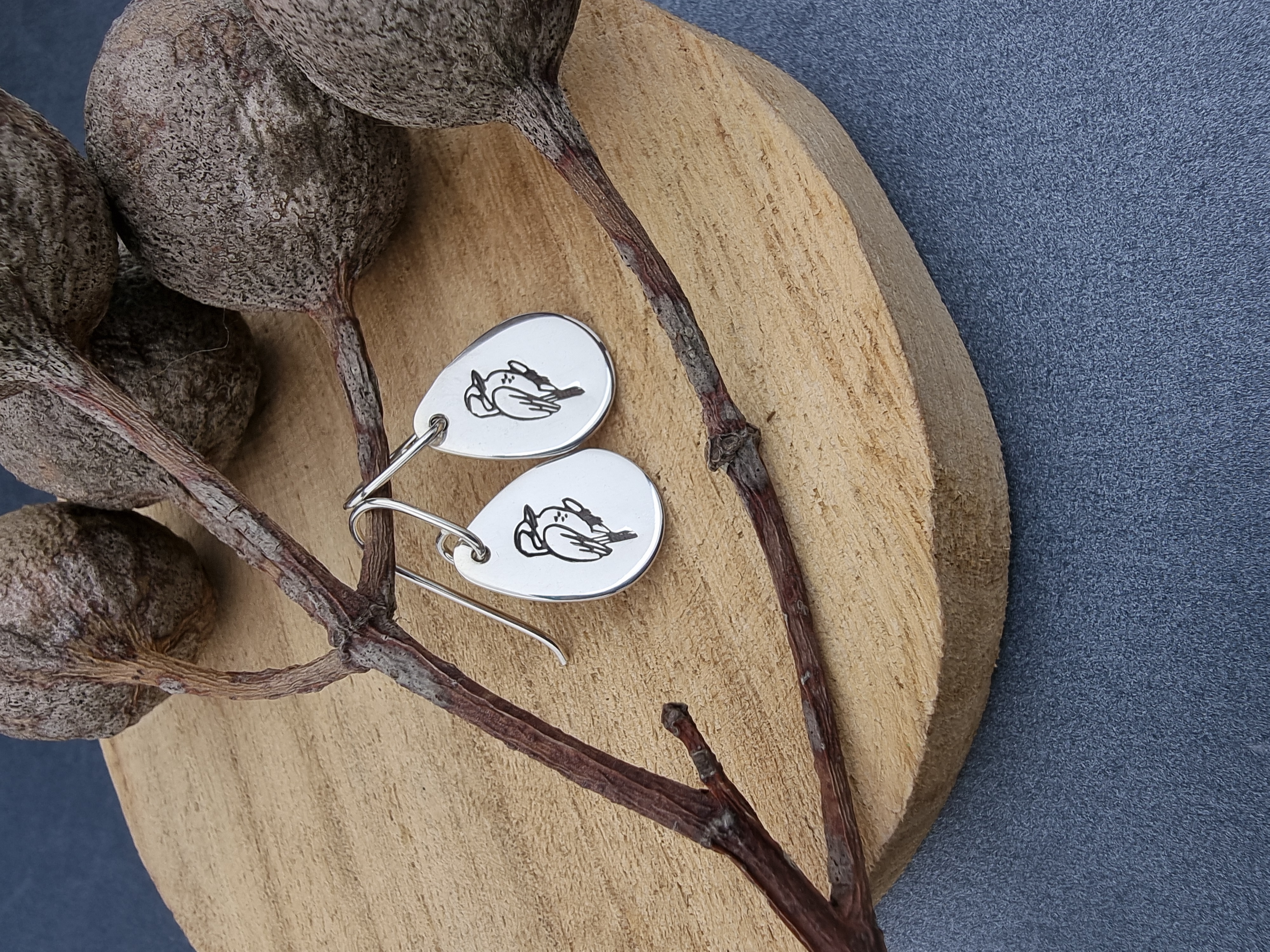 AUSSIE BUSH – KIRA Kookaburra teardrop earrings