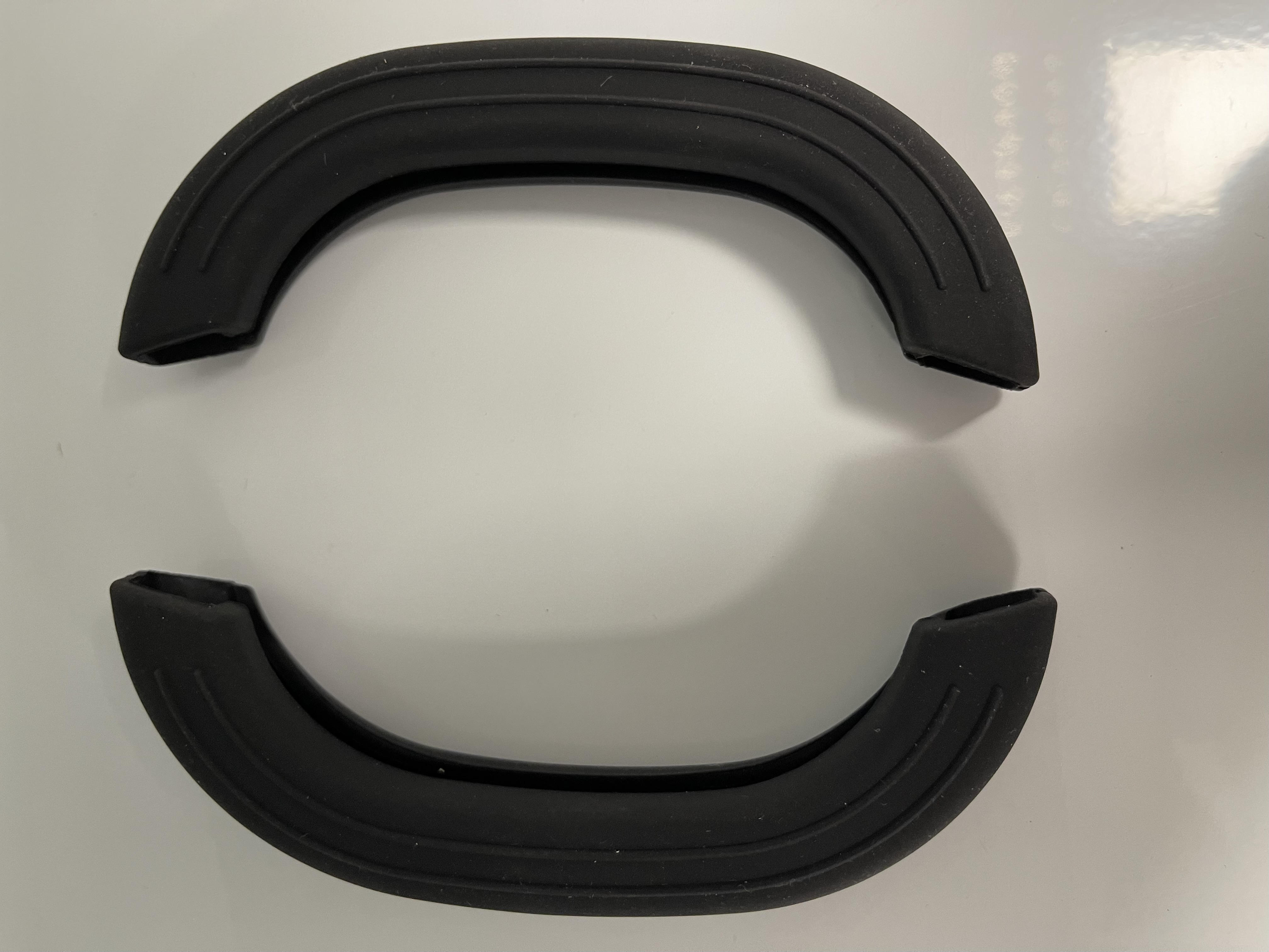 Florence Cookware Non-Stick Black Wok 32cm 5L with Marble Interior and Glass Lid.