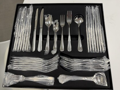 Victoria 56-Piece Silver Cutlery Set – Clearance Sale