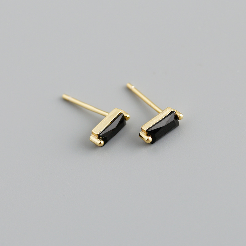 Baguette Noir Studs - Gold