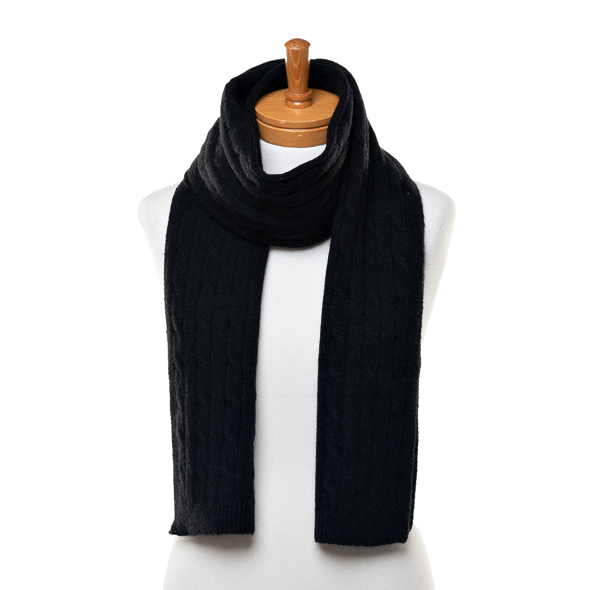 THSS2550HXBlack: Black: Braid Knit Scarf