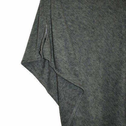 THSP1036: Grey: Pearl Poncho