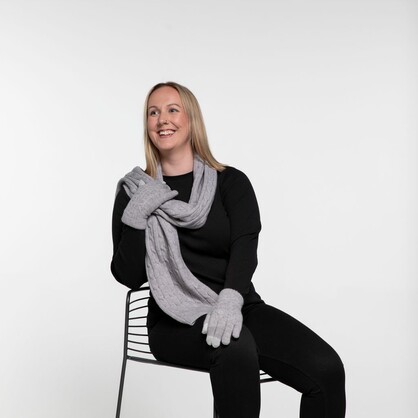 THSS2549HXGrey: Grey: Braid Knit Scarf