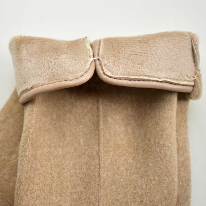 THSG1042: Grey: Three Buttons Gloves