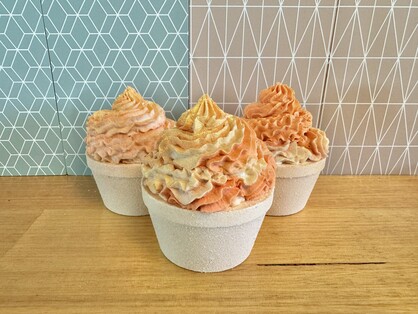 Juicy Apricot Bath Cupcake