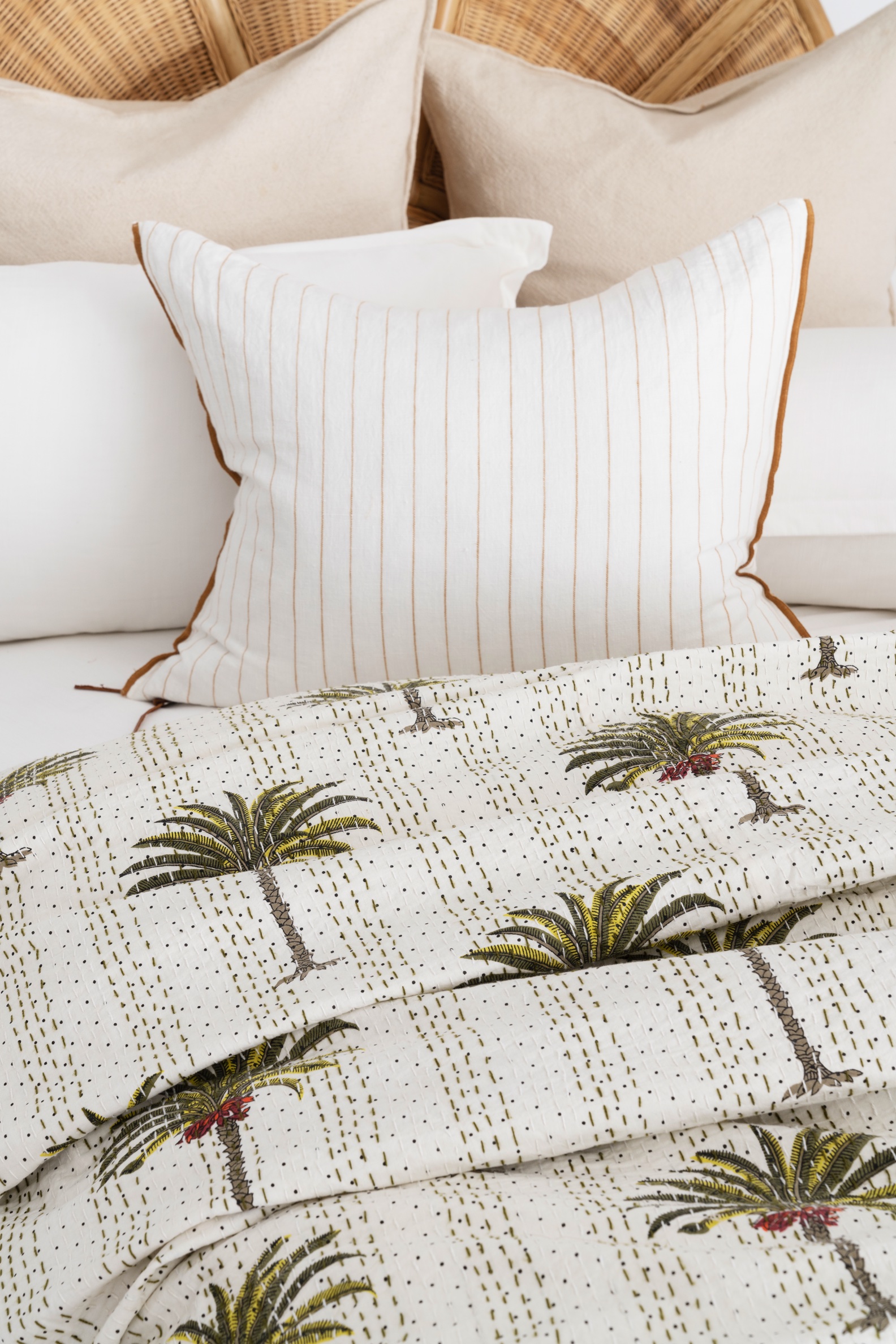 Wholesale Kantha Quilt PALM TREE Linen Connections / Craftluxe
