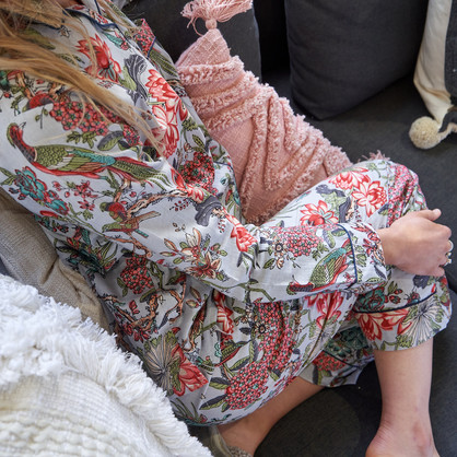 PJ SET LOUNGEWEAR SLEEPWEAR PYJAMAS BEIGE FLORAL Includes 4 sizes S,M,L,XL