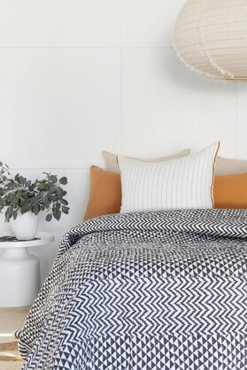 Floral Cotton Quilt Throw Bedspread Block Print Quilt Indian Quilt Comforter Duvet Cover Quilt Gift - Geometric Patch-QT04