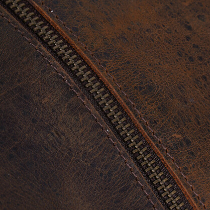 The Maverick – Cowhide Leather Weekender Bag for Bold Getaways
