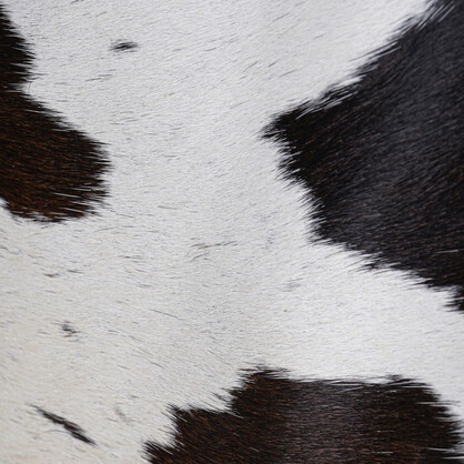 The Maverick – Cowhide Leather Weekender Bag for Bold Getaways