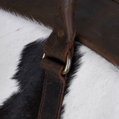 The Maverick – Cowhide Leather Weekender Bag for Bold Getaways