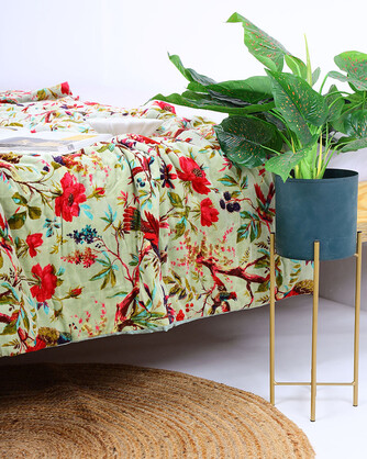Velvet Frida Kantha Quilt Cotton Patchwork Handamade Floral Comforter Bedspread Blanket Bedcover Indian Multicoloured