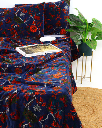 Velvet Frida Kantha Quilt Cotton Patchwork Handamade Floral Bedspread Blanket Bedcover Indian Blue