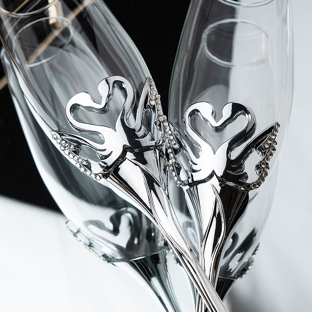 PREMIUM CHAMPAGNE FLUTES - SWAN HEART