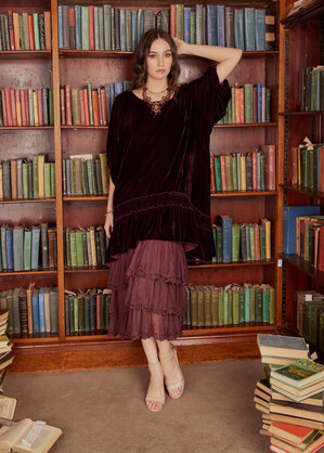 Evangeline lace dress. Bordeaux