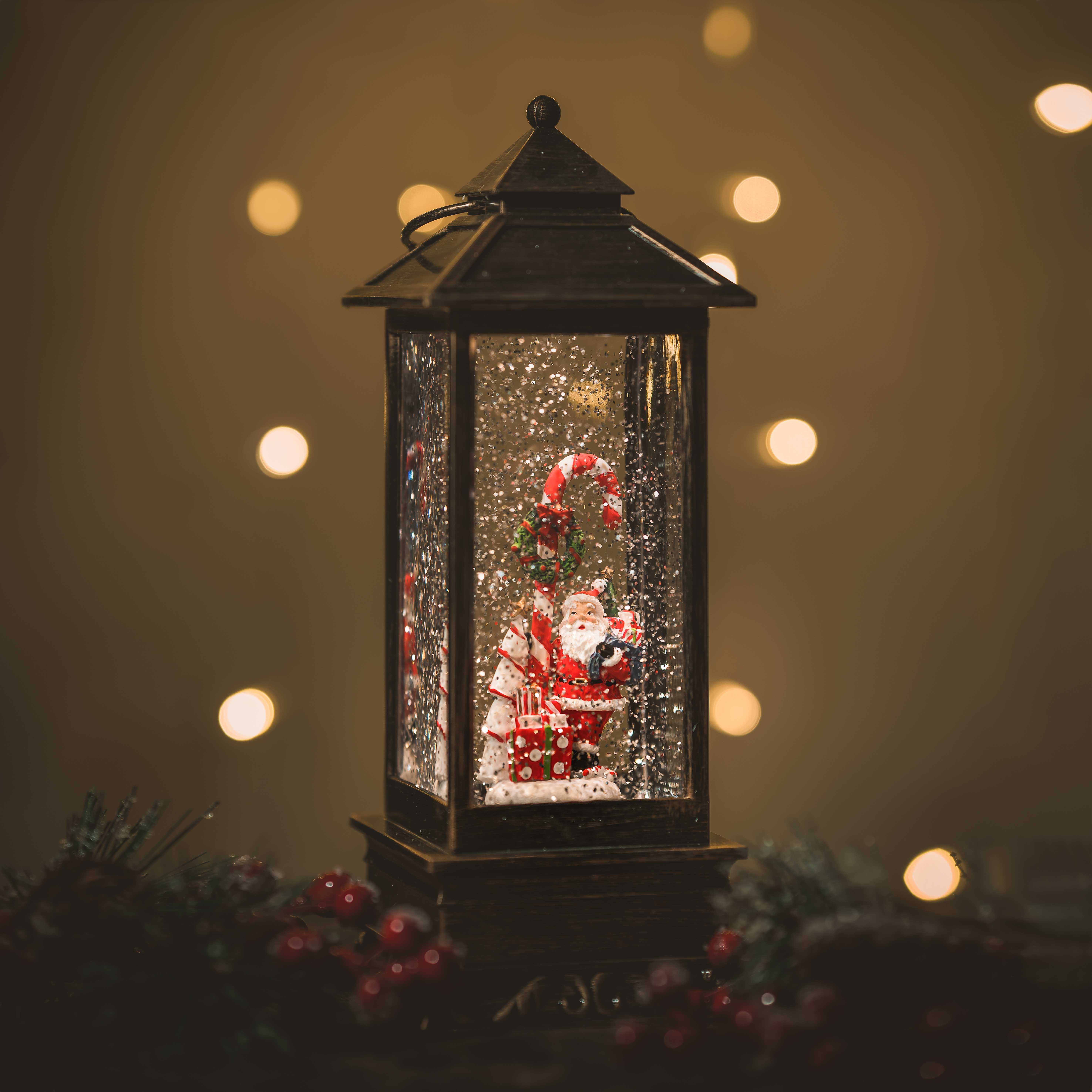 Christmas Malta Lantern Large / Santa