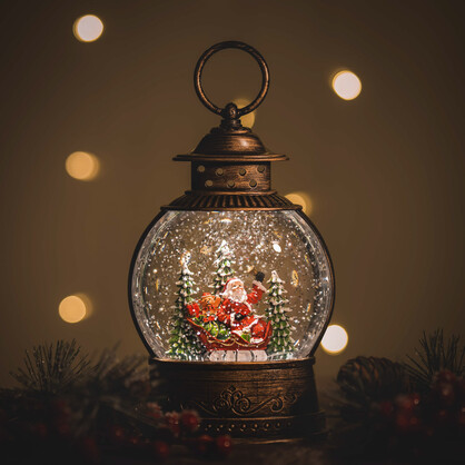 Snowing Globe Lantern / Santa