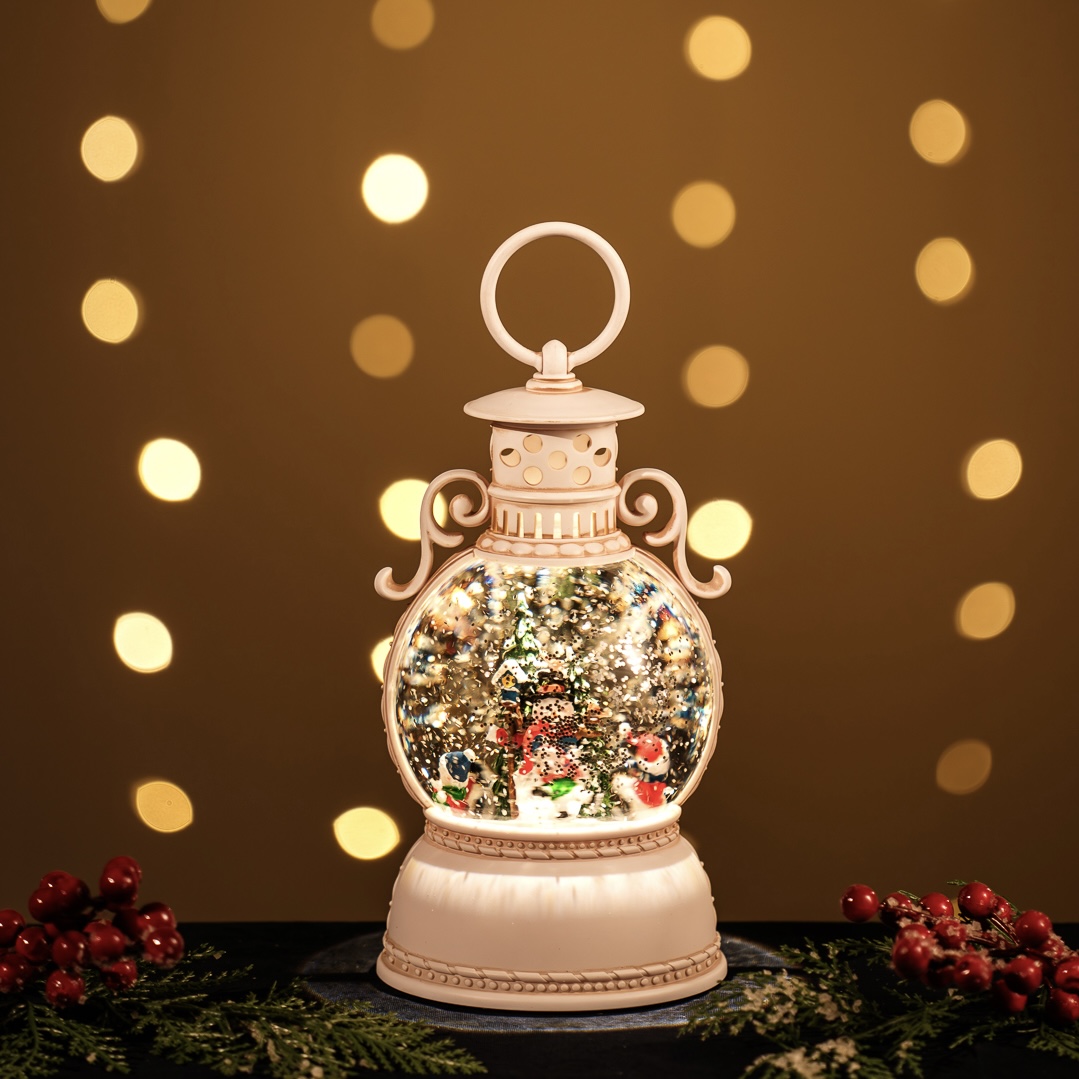 Snowing Oil Lantern / Rotating Snowmen