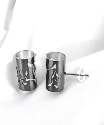 Cylinder-Shaped Stud Earrings with Pressed Plant Imprint