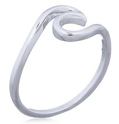 Plunging breaker wave ring cast in sterling silver.