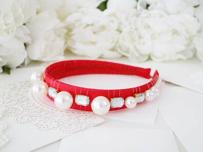 Claris Fashion Jewelled Holiday Heist Headband