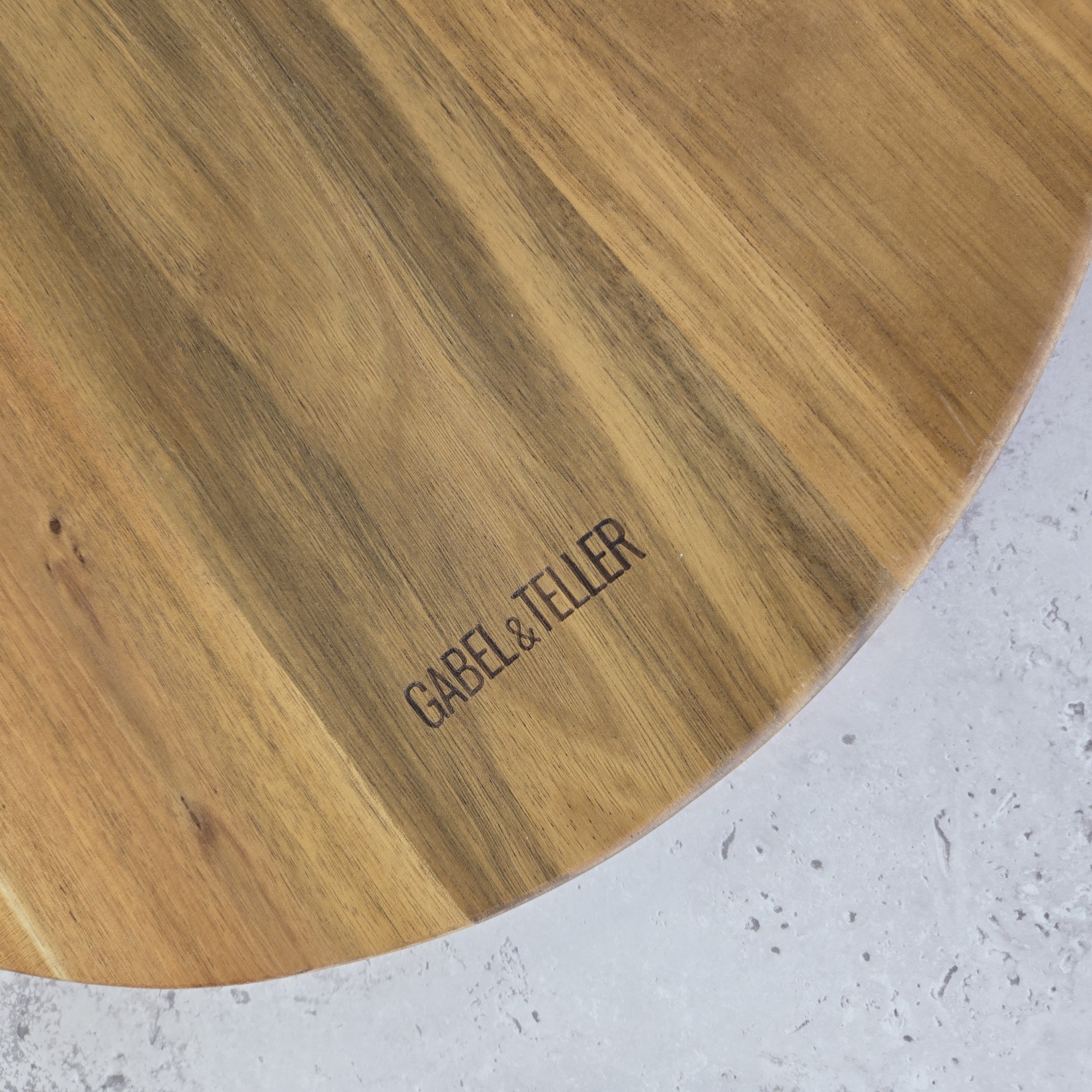 Round Acacia Paddle Board - Size: 55 x 45 x 2.0cm