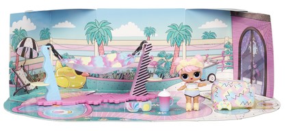 L.O.L. Surprise Furniture with Doll Asst in PDQ Series 4