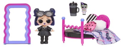 L.O.L. Surprise Furniture with Doll Asst in PDQ Series 4