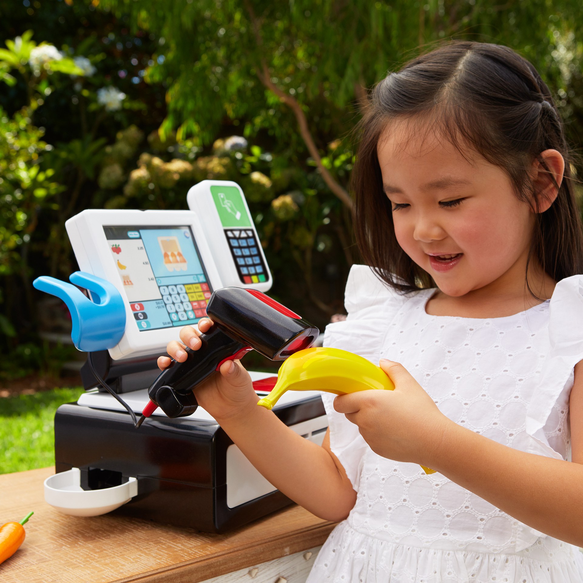 Little Tikes® First Self-Checkout Stand