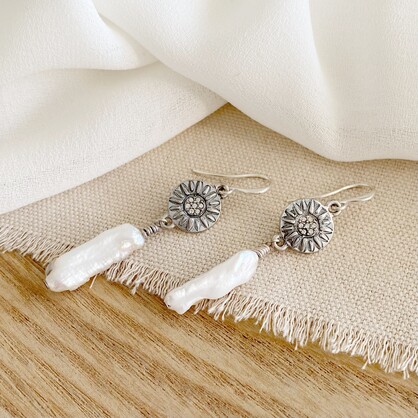 Rays of Sun Earrings | Silver