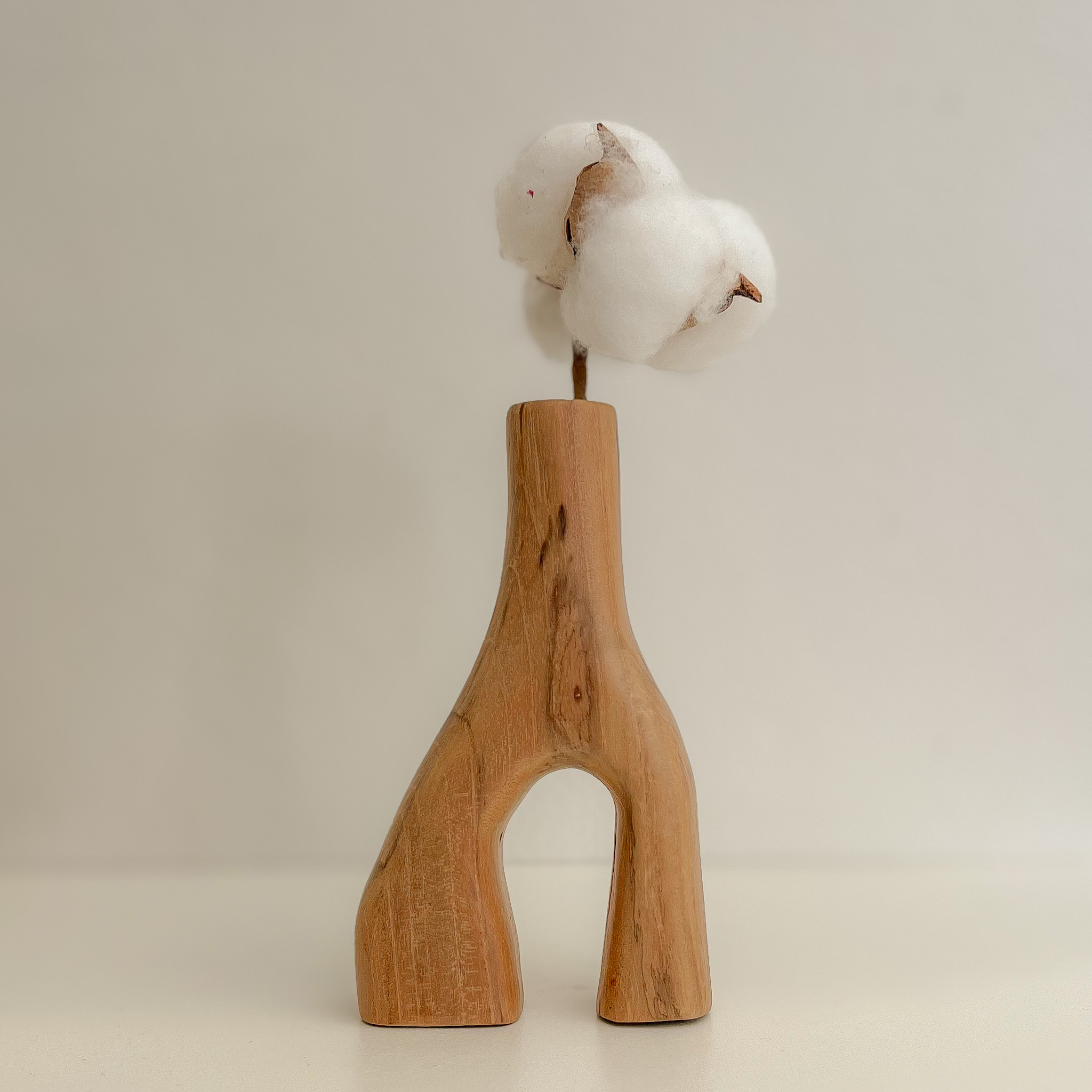 Tomo Wooden Vase