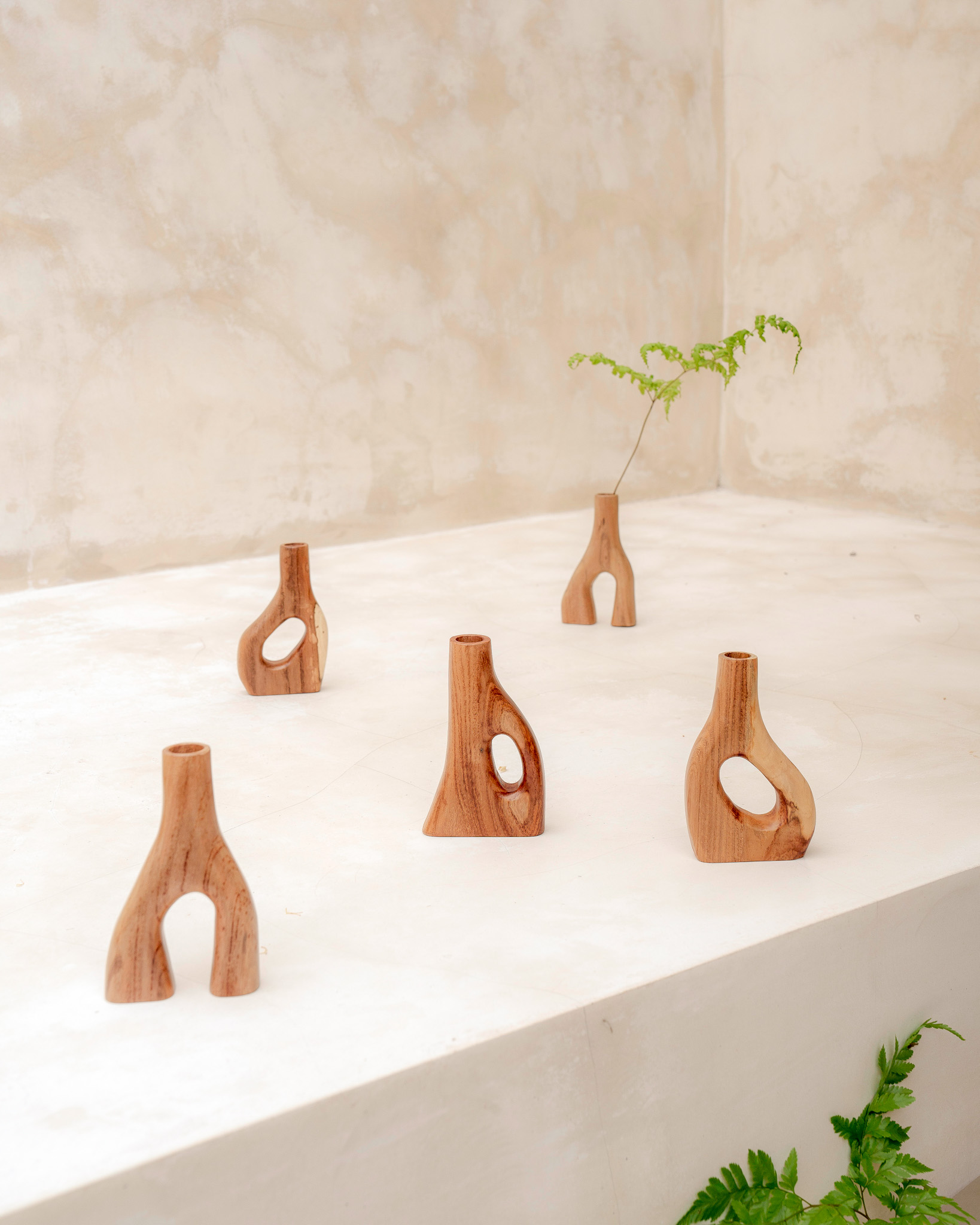 Tomo Wooden Vase