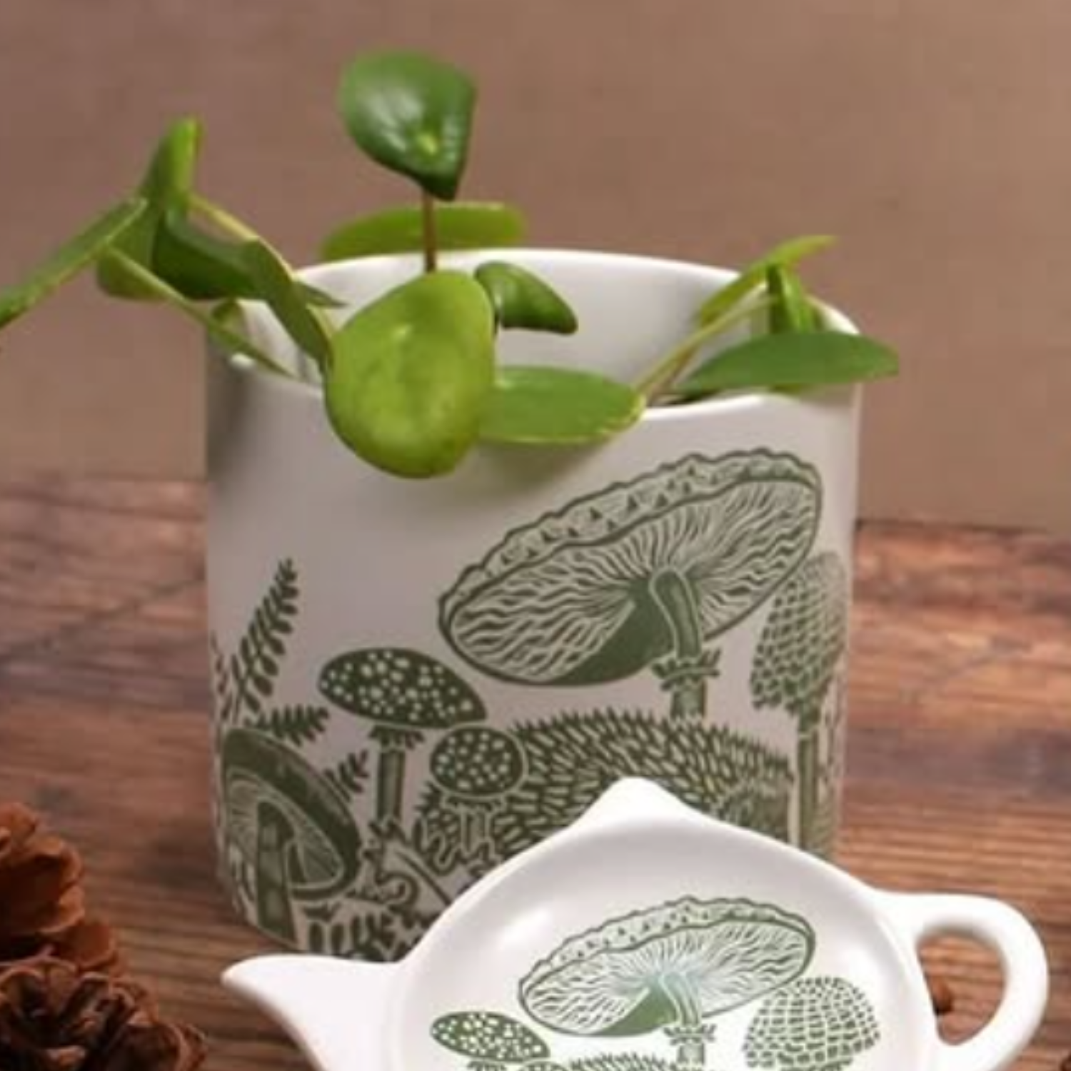 Kate Heiss Ceramic Pot - Woodland Green