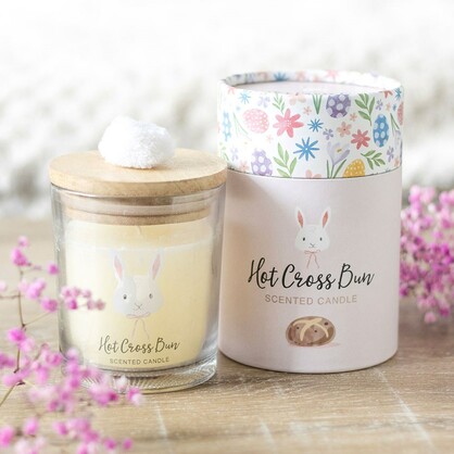 Hot Cross Bun scented candle