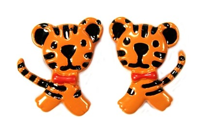 E1496  TINY ORANGE TIGER EARRING
