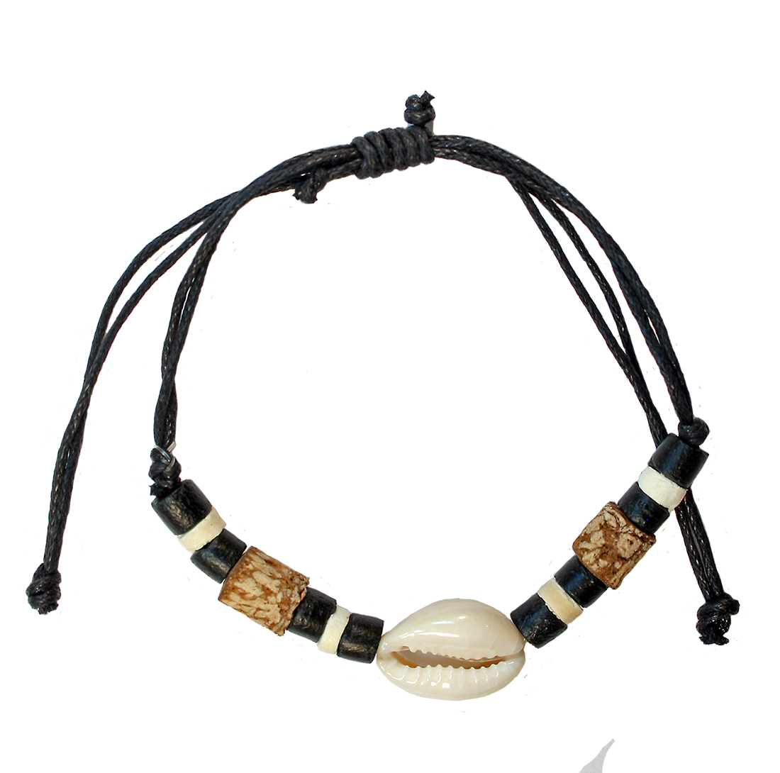 BR6952   COWRIE SHELL & BLACK COCO BEAD ADJUSTABLE BRACELET